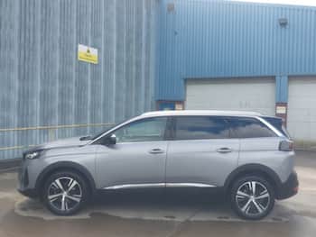 Used Peugeot 5008 2023 for sale - 79799180: Photo