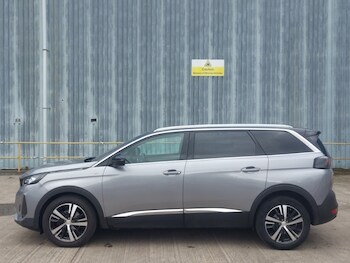 Used Peugeot 5008 2023 for sale - 78647382: Photo