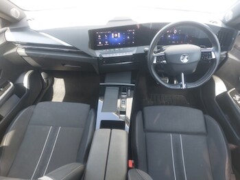 Used Vauxhall Astra 2023 for sale - 79011255: Photo