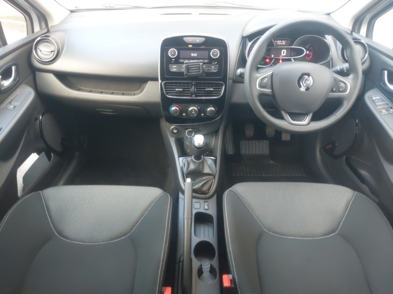 Used Renault Clio 2019 for sale - 77580057: Photo 2