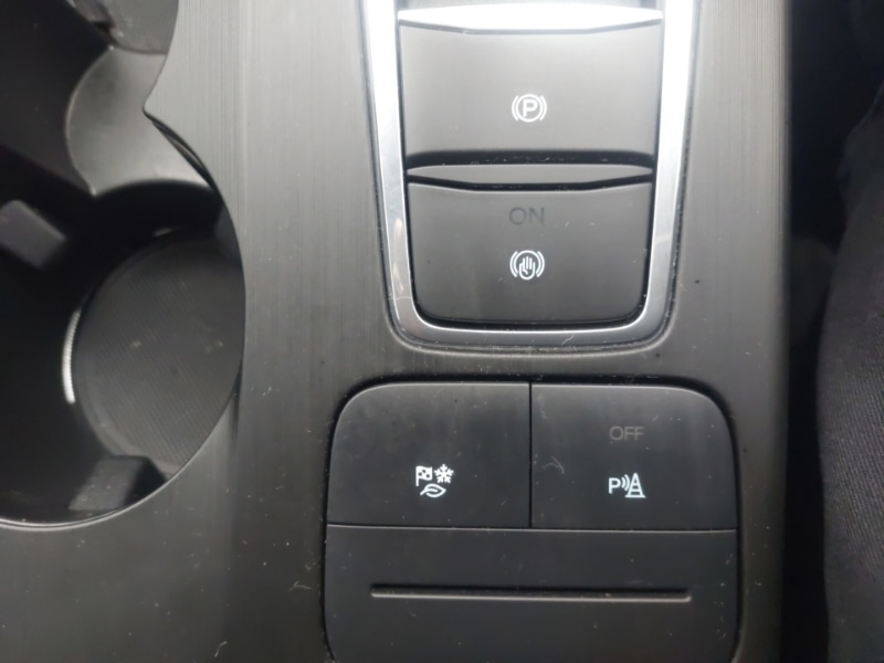 Used Ford Kuga 2023 for sale - 77664380: Photo 13