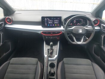 Used SEAT Arona 2024 for sale - 78877096: Photo