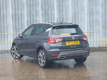 Used SEAT Arona 2024 for sale - 78877096: Photo