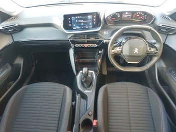 Used Peugeot 208 2022 for sale - 76301730: Photo 2