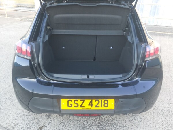 Used Peugeot 208 2022 for sale - 76301730: Photo 8