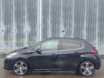 Used Peugeot 208 2019 for sale - 78202654: Photo