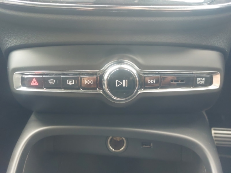 Used Volvo XC40 2022 for sale - 78125655: Photo 15