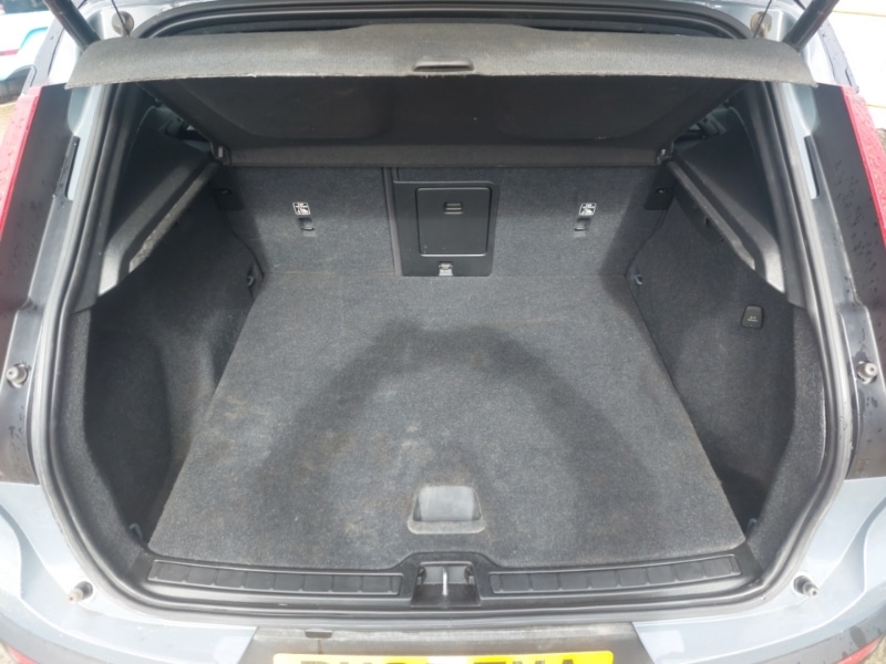 Used Volvo XC40 2022 for sale - 78125655: Photo 8