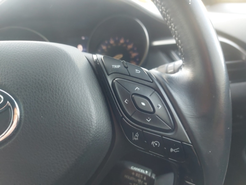 Used Toyota C-HR 2017 for sale - 77596803: Photo 17