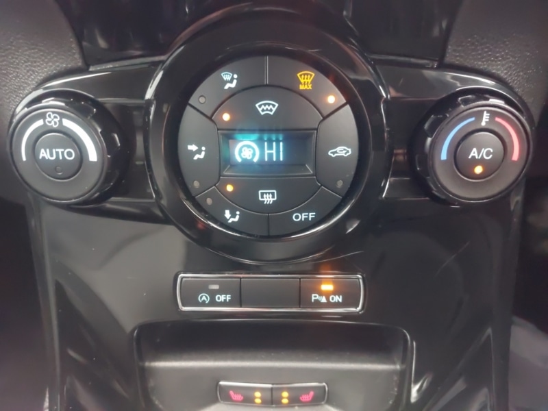 Used Ford Fiesta 2017 for sale - 77439218: Photo 14