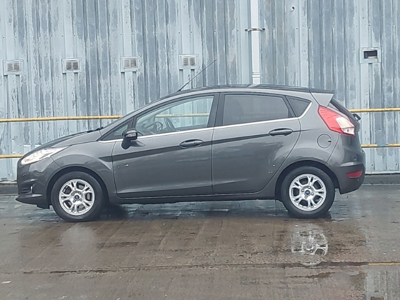 Used Ford Fiesta 2017 for sale - 77439218: Photo 4