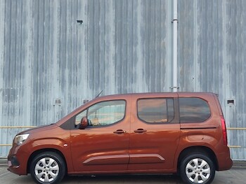 Used Vauxhall Combo Life 2021 for sale - 76471577: Photo