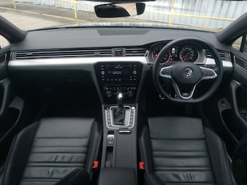 Used Volkswagen Passat 2020 for sale - 76258292: Photo 2