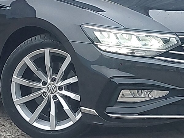 Used Volkswagen Passat 2020 for sale - 76258292: Photo 9