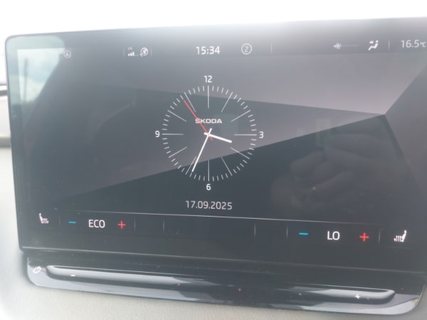 Used Skoda Enyaq 2023 for sale - 76053256: Photo 11