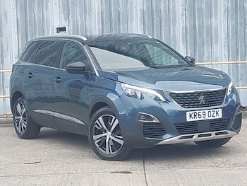 Peugeot 5008 feature image