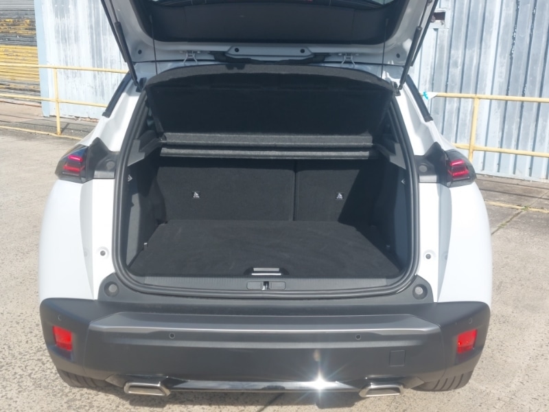 Used Peugeot 2008 2024 for sale - 76459765: Photo 8