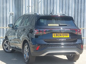 Used Volkswagen T-Cross 2024 for sale - 77272961: Photo