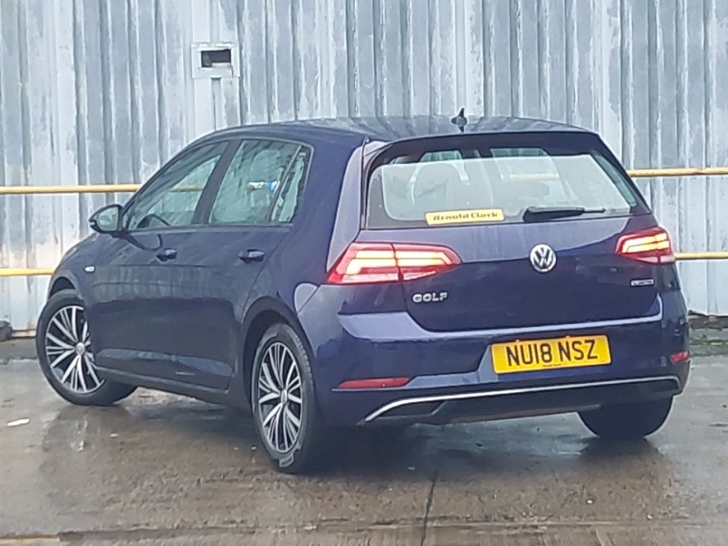 Used Volkswagen Golf 2018 for sale - 77543961: Photo 3