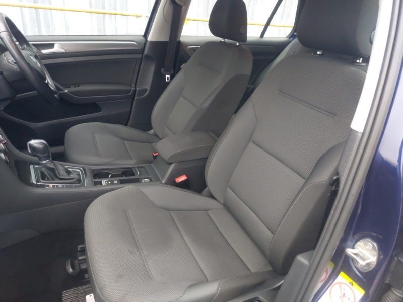 Used Volkswagen Golf 2018 for sale - 77543961: Photo 5