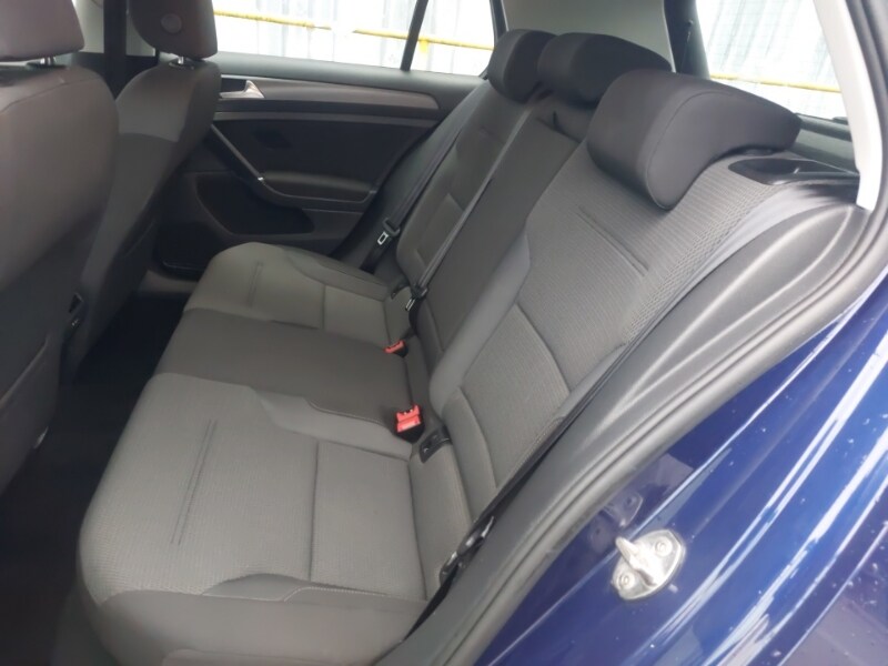 Used Volkswagen Golf 2018 for sale - 77543961: Photo 6