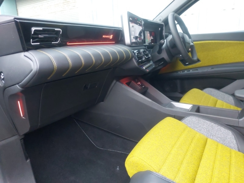 Used Renault 5 2025 for sale - 77466404: Photo 5