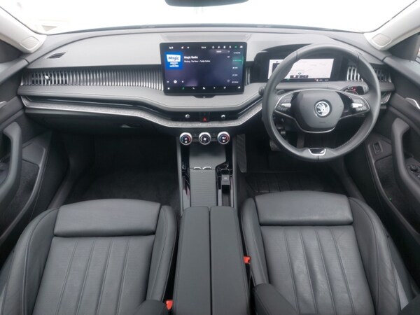 Used Skoda Superb 2024 for sale - 75039967: Photo 2