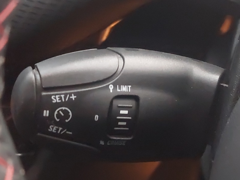 Used Peugeot 208 2016 for sale - 76540483: Photo 18