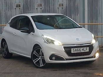 Peugeot - 208