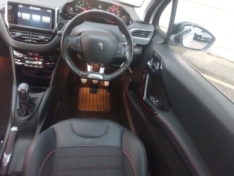 Used Peugeot 208 2016 for sale - 76540483: Photo 7