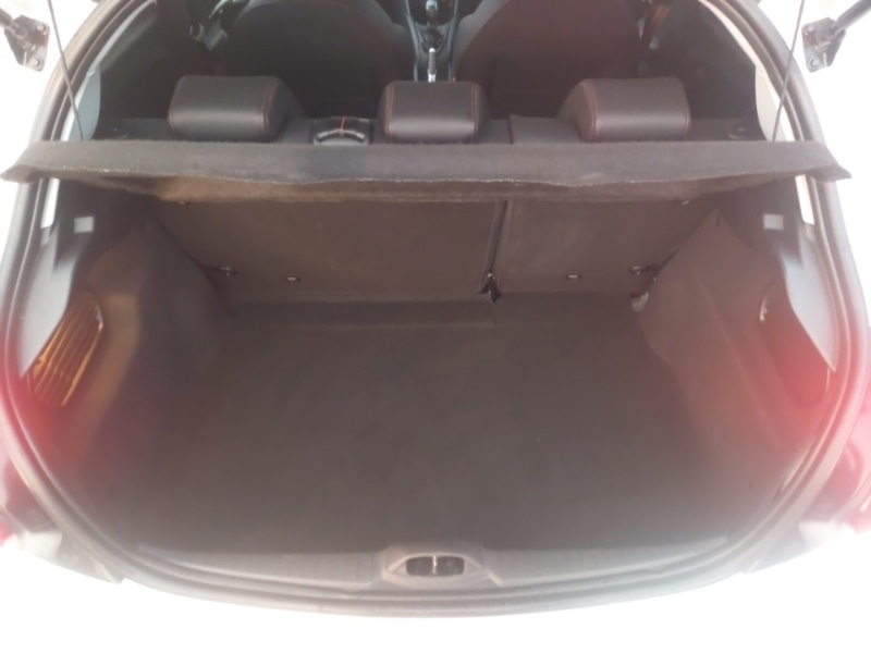 Used Peugeot 208 2016 for sale - 76540483: Photo 8