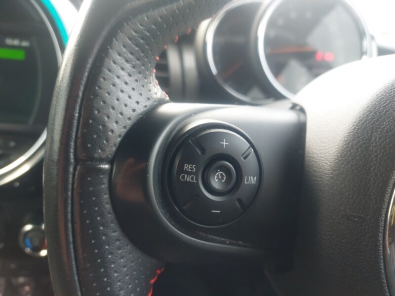 Used MINI Hatch 2019 for sale - 77352461: Photo 15