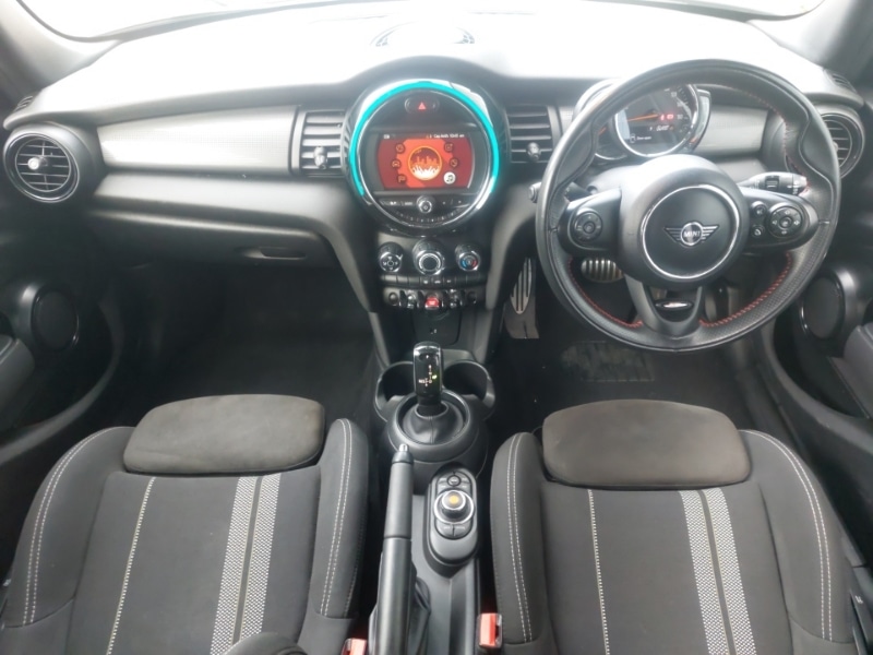 Used MINI Hatch 2019 for sale - 77352461: Photo 2