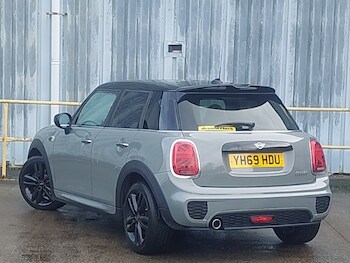 Used MINI Hatch 2019 for sale - 77352461: Photo