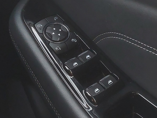 Used Ford S-Max 2020 for sale - 76328790: Photo 12