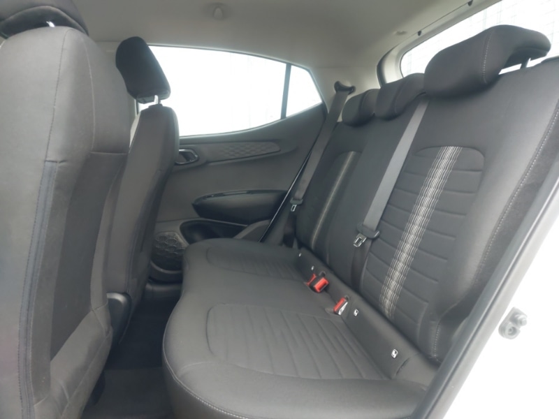 Used Hyundai i10 2023 for sale - 77051167: Photo 6