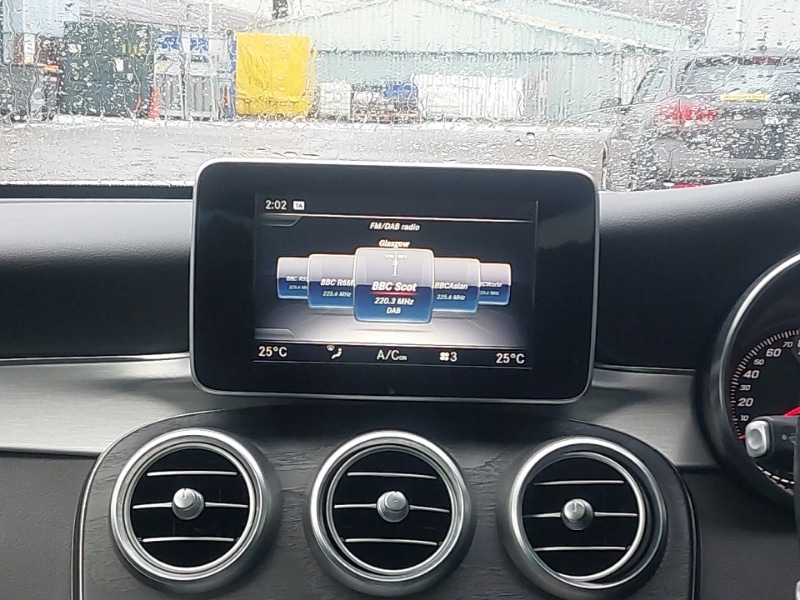 Used Mercedes-Benz C Class 2018 for sale - 77141429: Photo 10