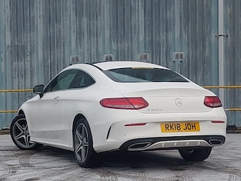 Used Mercedes-Benz C Class 2018 for sale - 77141429: Photo