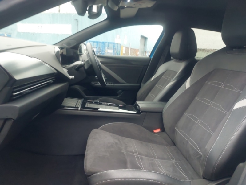 Used Vauxhall Astra 2024 for sale - 77070063: Photo 12