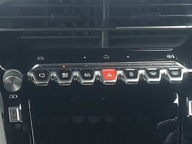 Used Peugeot 2008 2024 for sale - 76906467: Photo 11