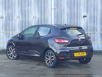 Used Renault Clio 2019 for sale - 77690203: Photo