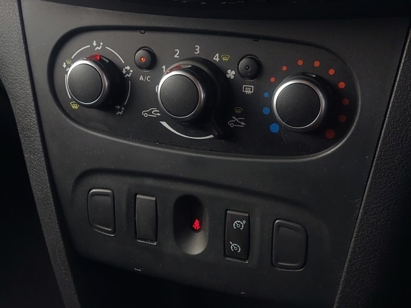 Used Dacia Logan MCV 2018 for sale - 76506717: Photo 11