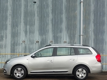 Used Dacia Logan MCV 2018 for sale - 76506717: Photo