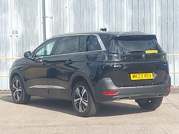 Used Peugeot 5008 2023 for sale - 75691513: Photo