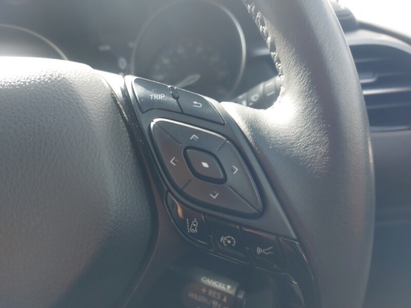 Used Toyota C-HR 2023 for sale - 78224958: Photo 17