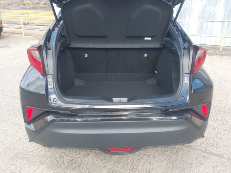 Used Toyota C-HR 2023 for sale - 78224958: Photo 8