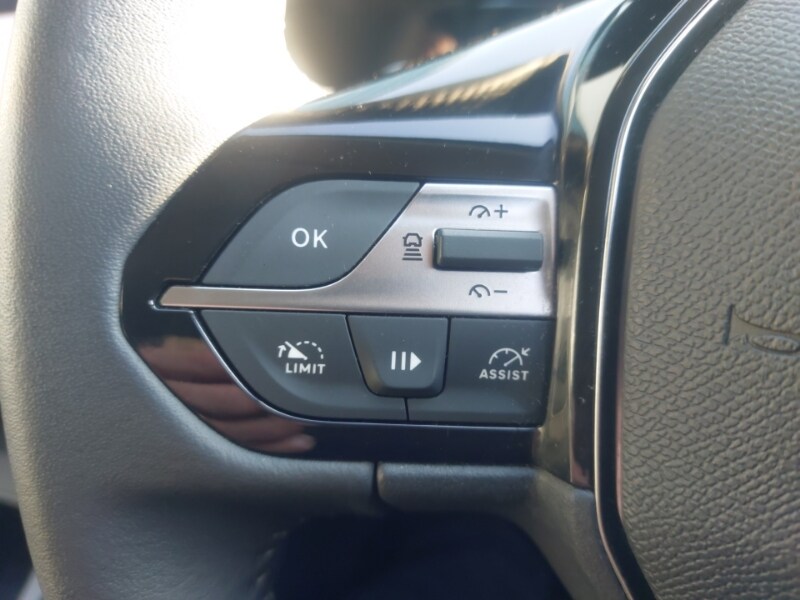 Used Peugeot 308 2023 for sale - 78178936: Photo 13