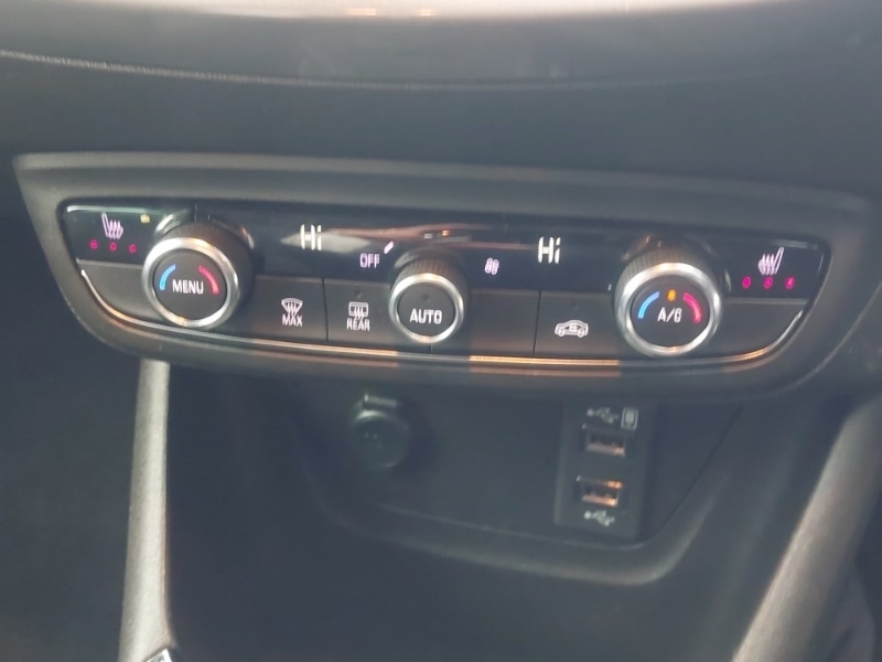 Used Vauxhall Crossland 2022 for sale - 77149948: Photo 11