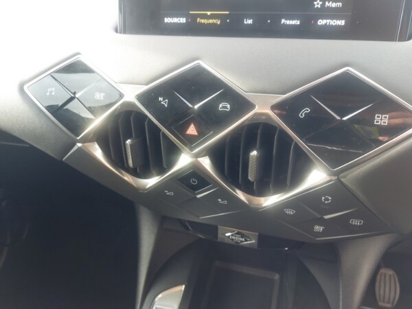 Used DS Automobiles DS 3 2022 for sale - 75988833: Photo 11