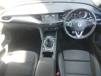Used Vauxhall Insignia 2019 for sale - 78419132: Photo